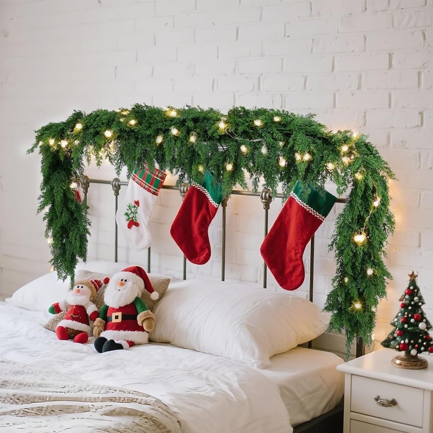 🎄Artificial Green Cedar Wreath – Indoor/Outdoor Holiday Decor