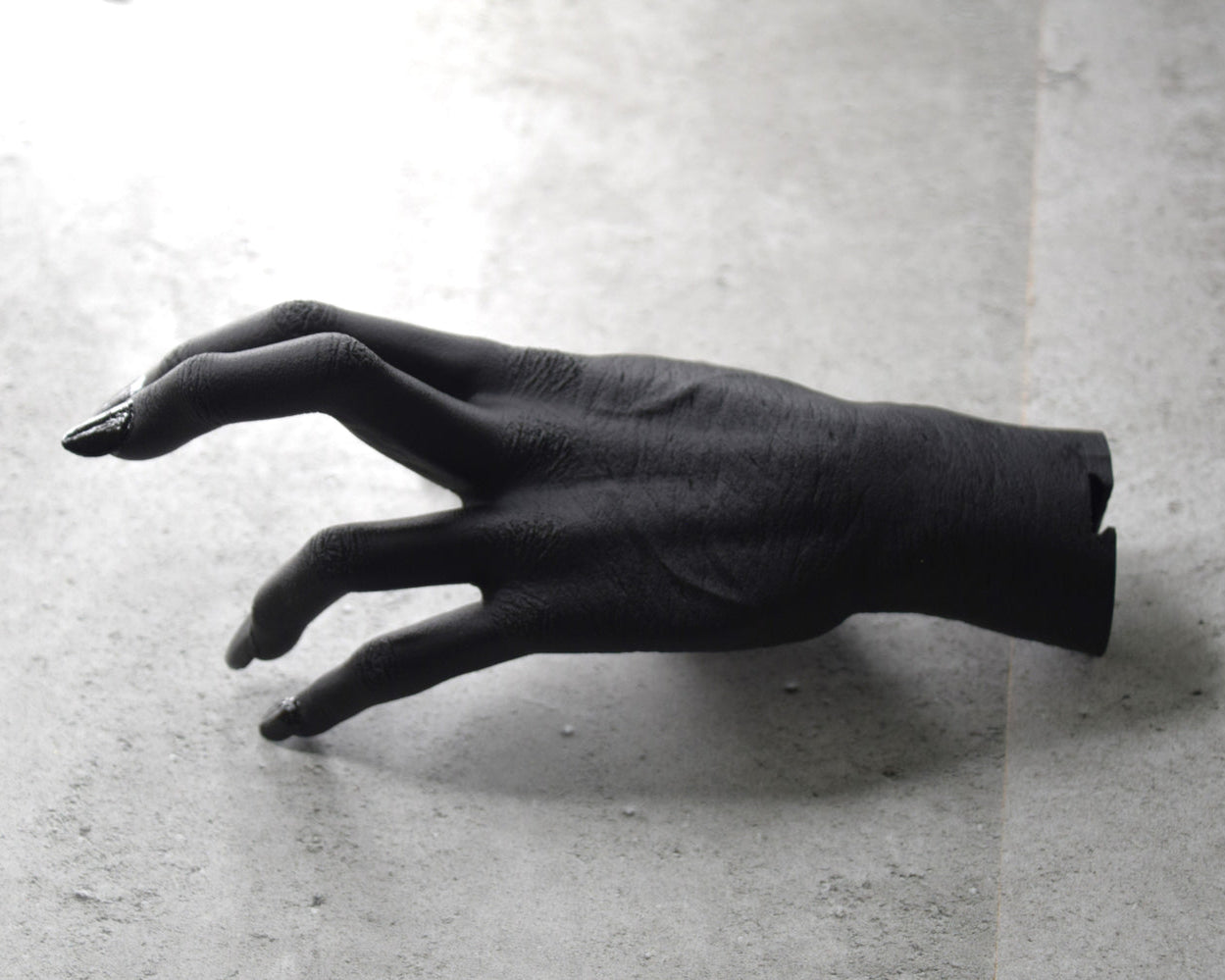 🧛‍♀️🩸Witch Hand decor life size